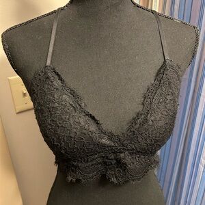 Source Unknown Black Lace Bralette with Scalloped Hem